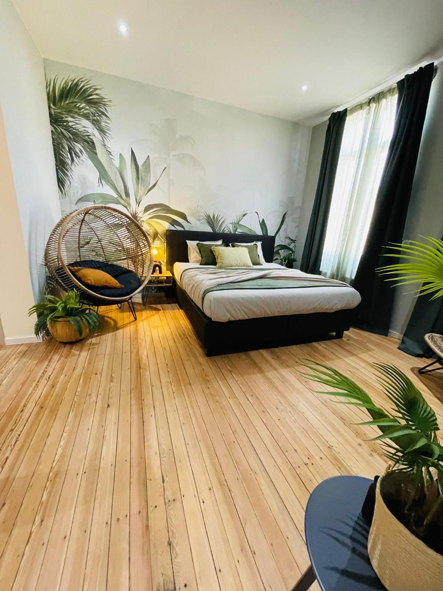 Appartement Exotique Avec Bain Balneo Льеж Экстерьер фото